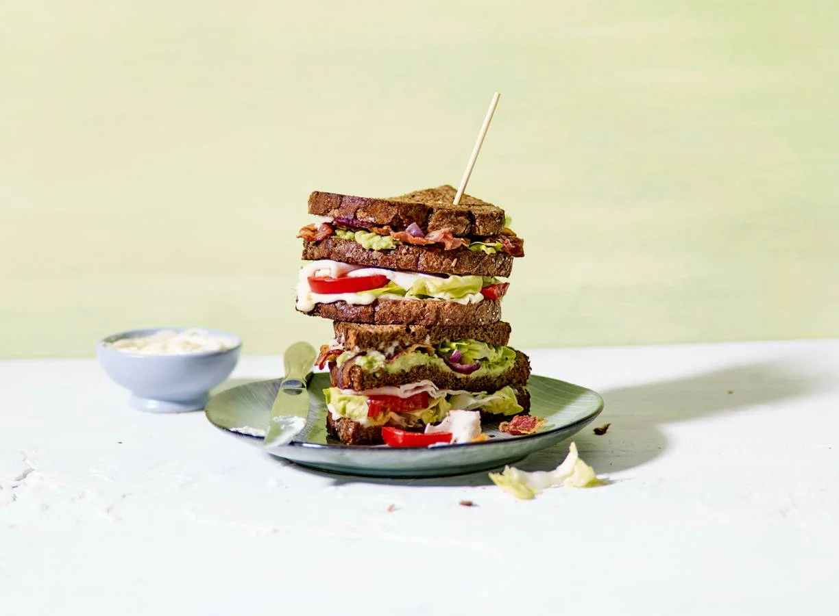 BLT-sandwich met allioli