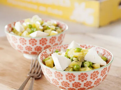 Aardappelsalade met geitenbrie