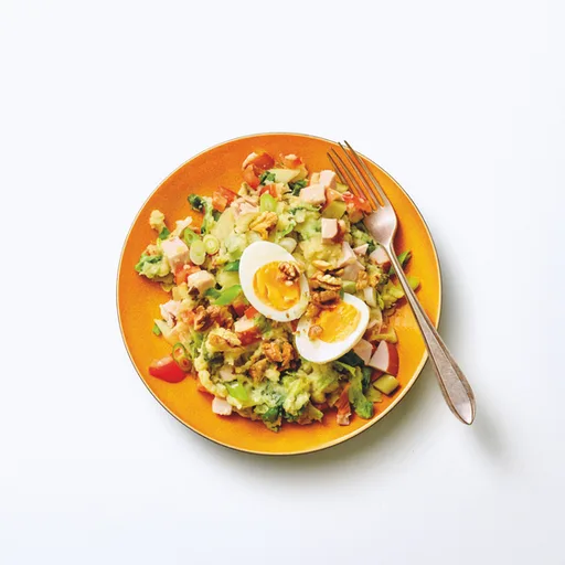Andijviestamppot met kip, paprika en ei