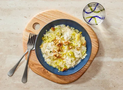 Bloemkoolrisotto met prei, gorgonzola en walnoten