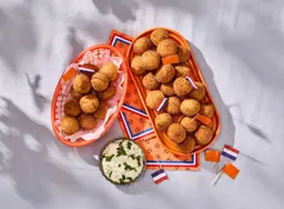 Bitterballen met chipotlepeper