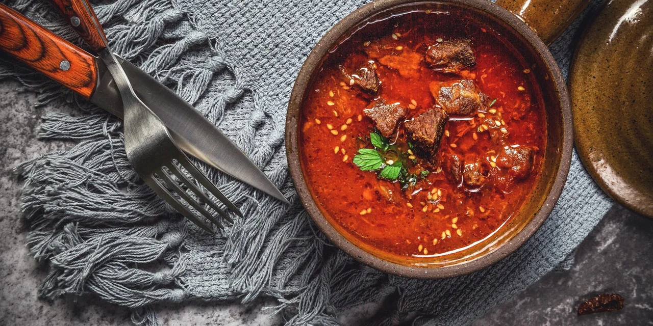 Boeuf Bourguignon Van Ellekes Keuken met bimi en verse gnocchi van de Pastafabriek