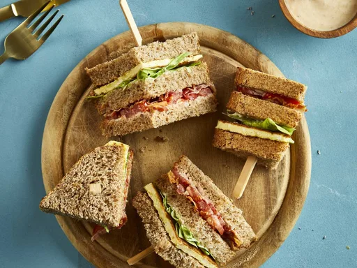 BLT & egg sandwich
