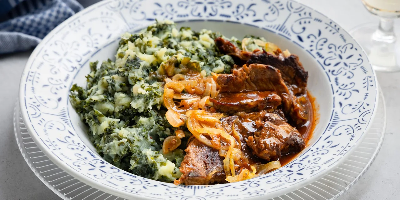 Boerenkoolstamppot met vegan hachee