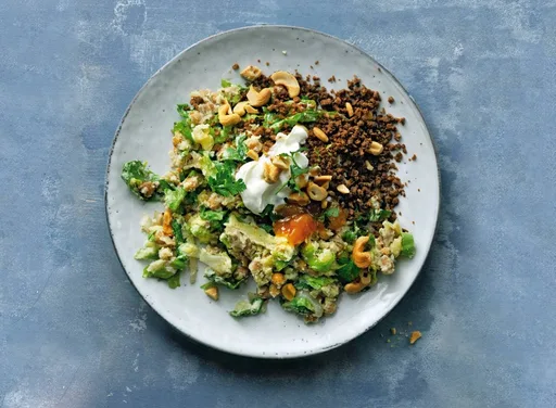 'Indiase' andijviestamppot met vegagehakt.