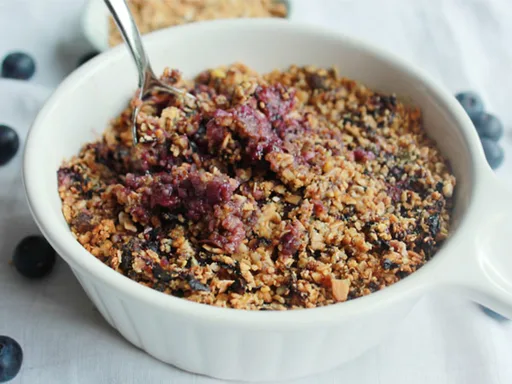 Blueberry crumble