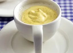 Bloemkoolcappuccino met kerrieroom