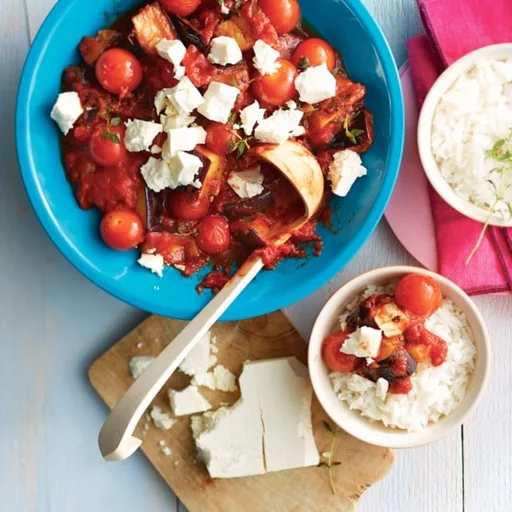 Aubergineschotel met feta en tijm