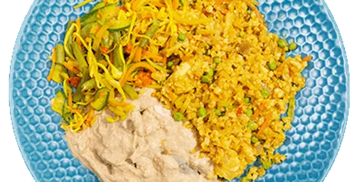 Bloemkoolnasi met kipsaté en atjar