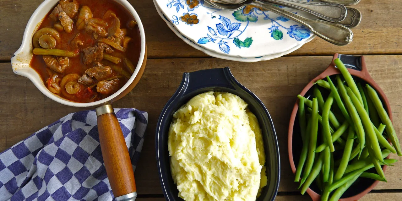 Boeuf bourguignon van Elleke met sperzieboontjes en aardappelpuree