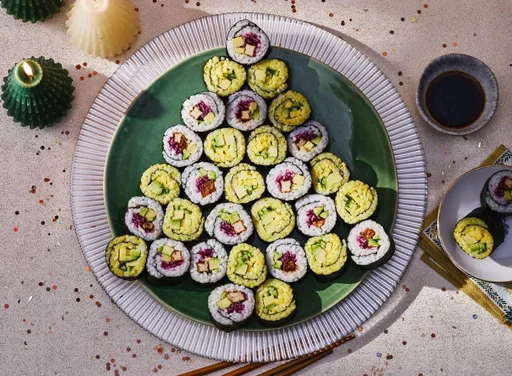 2 kleuren vegan sushi