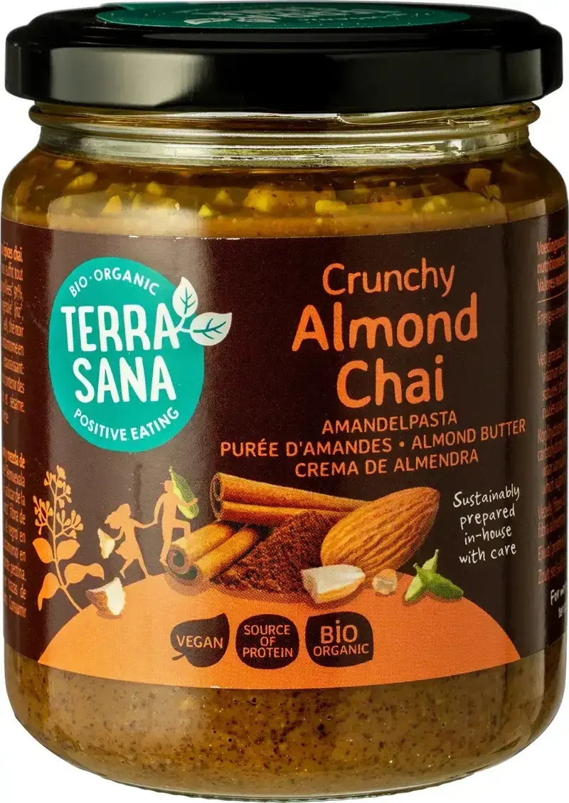 Crunchy amandelpasta chai
