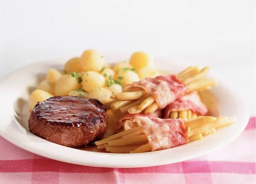 Boterboontjes met ontbijtspek